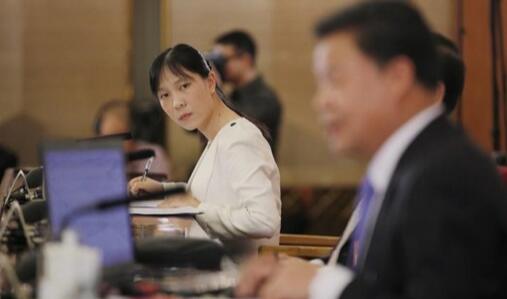 女翻译图片 女翻译图片