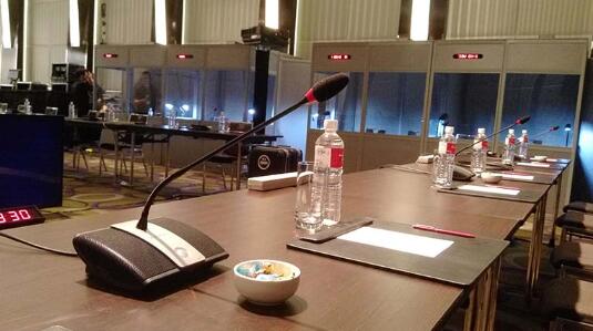 口译工作现场图片