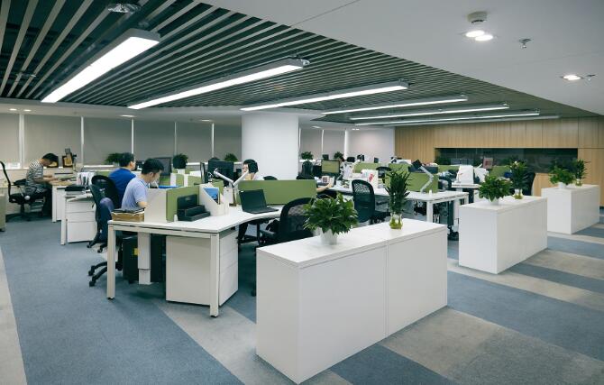 翻译公司办公图片 翻译公司办公图片