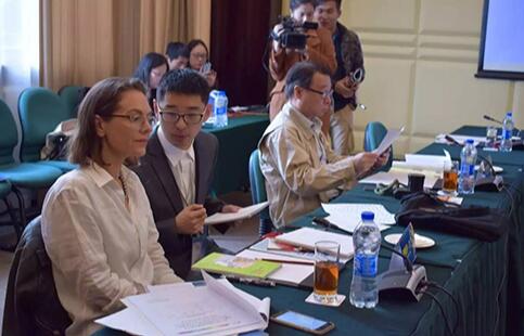 会议口译翻译图片 会议口译翻译图片